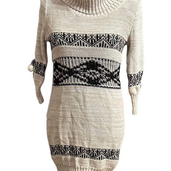 Maurices Beige & Black Knit Sweater Dress Cowl Neck Sz Medium Camisole lined EUC - Picture 10 of 10
